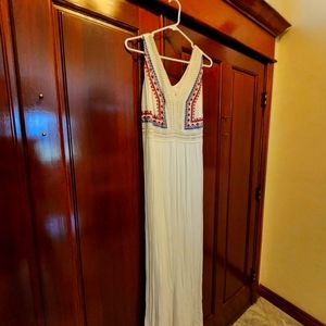 Never worn goddess maxi dress.